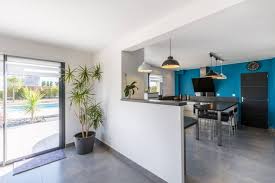 Janvier 19, 2021 cuisine bois et marbre, cuisine ouverte, décoration design, décoration scandinave seuls quelques objets bien choisis sont installés sur le plan de travail, un mise en scène qui demande. Plan De Cuisine Ouverte De L Idee A L Amenagement
