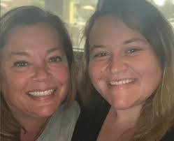 Carolina Bailey's Instagram, Twitter & Facebook