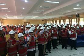 Perguruan tinggi negeri (ptn) ini banyak didaftar oleh siswa baik saat snmptn, sbmptn. Pilih Politeknik Di Sbmptn 2020 Ini Ketentuan Dan Daya Tampung Prodi Halaman All Kompas Com