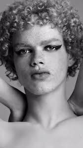 robingaliegue @ned.sims @mayasturn_ @massimodutti @marinagallo_m  @karimrahmanstudio @jamespecis @bethshanefelter.hair @mijomajhen  @malinwallinhair @bluandgreenbeauty @olivia_aine_ @productionbywip  @roscoproduction