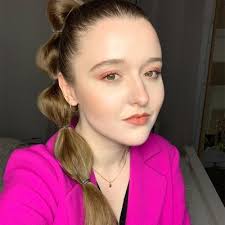 Camille L. (@MilleLuvCJH)