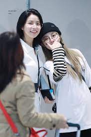 Wheein is actually 5 feet and 2.59 inches (159 cm). 190426 Solar Wheein Mamamoo Wheein Mamamoo Moonbyul