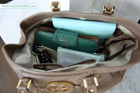 money ,wallet, bag ,puls ,to thieve