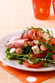 Salade De Roquette A La Mozarella Recette Salade Roquette Manger Sainement Repas Frais