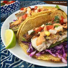 Today, curtis stone goes for fish tacos at paia fish market, paia, hawaii. Kahakai Kitchen Curtis Stone S Grilled Mahi Mahi Tacos With Pico De Gallo