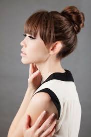 Los 100 moños que harán de este recogido el peinado del verano