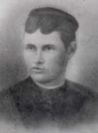 Mary Mecham's Instagram, Twitter & Facebook