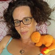 Kelly Towner's Instagram, Twitter & Facebook