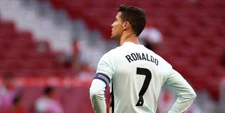 Ten cuidado de no utilizar en tus comunicaciones términos protegidos, como «uefa euro 2021», ni gráficos oficiales. Plantilla Y Estadisticas De Portugal En Eurocopa 2021 Sport