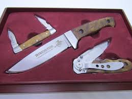The blade is 8 3/4″ surgical stainless steel and is a sturdy 1/8″ thick. Sold Price Winchester 2006 In Box 3 Knife Set Limited Edition Invalid Date Est