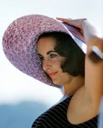 Is this the set of Suddenly, Last Summer or a beach day with Elizabeth?