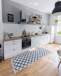 Scandi Boho Interior Plants On Instagram S A M S T A G So Langsam Geht Es Mir Ein Wenig Besser Wi Wohnung Kuche Kuche Gemutlich Gestalten Kuchen Planung