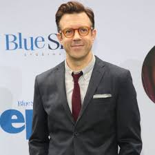 Find deals on products on amazon Jason Sudeikis So Bleibt Romantik Erhalten Gala De