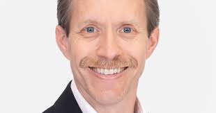 David Runser's Instagram, Twitter & Facebook