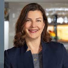 Jill Neilson's Instagram, Twitter & Facebook