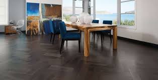 Plancher De Bois Franc Herringbone Barwood Pilon Prefinished Hardwood Floors Prefinished Hardwood Herringbone Laminate Flooring