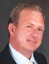 Kellie Clement's Instagram, Twitter & Facebook