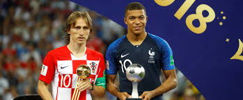 Dans le cadre d'une utilisation des contenus de russia beyond, la mention des sources est obligatoire. Coupe Du Monde 2018 Luka Modric Elu Meilleur Joueur Kylian Mbappe Meilleur Espoir