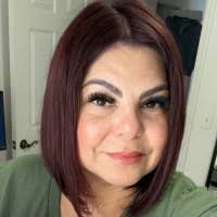 90+ "Raquel Rn" profiles