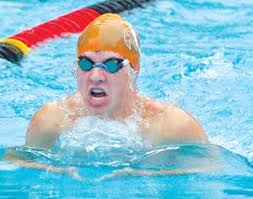 Overlee Perfect in Division 1