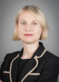 Robinson offers a wide array of sports, exciting events, excellent food with new and varied modern dishes and always at the most beautiful beach or mountain locations. Catherine Robinson One Pump Court