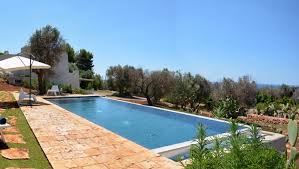 Continuando la navigazione se ne autorizza l'uso. Villa Con Piscina In Affitto In Puglia Vacanze In Salento