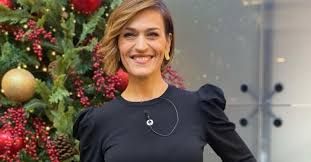 See more of fátima lopes on facebook. Fatima Lopes Vai Abandonar A Tvi Por Nao Querer Apresentar Novo Programa