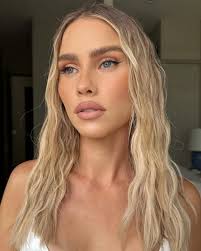 WHO HAS THE BEST ACTING SKILLS?? Only 1