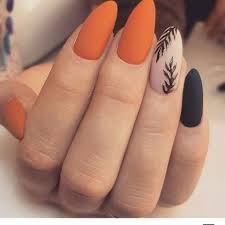 También llamado esmaltado de gel semipermanente, la preparación de las uñas es igual que con el esmalte común: 92 Ideas De Unas Primavera Verano 2020 Manicura De Unas Manicura Manicura Para Unas Cortas