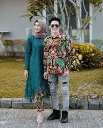 Tentu pakaian seragam keluarga terbaru. Baju Couple Kondangan Kekinian Baju Couple Kondangan Kekinian Set Baju Couple Pasangan Papan Laki