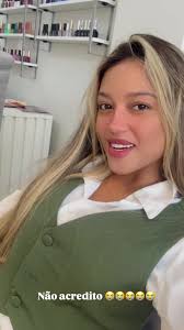 O Insta Oficial de Karlyane Menezes Voltou!