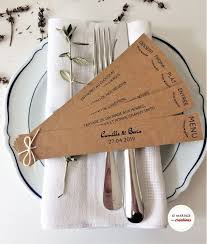 Menu Eventail Personnalise Decoration De Table Mariage Ou Bapteme Sur In 2020 Personalized Wedding Table Decorations Wedding Table Menus Country Wedding Decorations