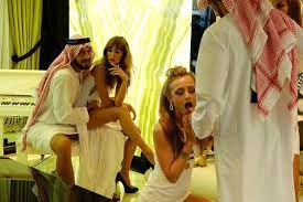 Wokalistka zainspirowała się książką o tym. Tye19gq2gjxzwm