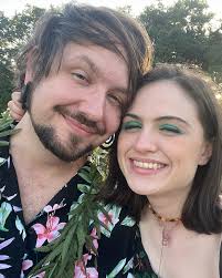 Susannah Wilson 🌻 (@sunflower.sus) • Instagram photos and videos