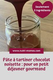 Pate A Tartiner Chocolat Noisette Maison Seulement 3 Ingredients En 2020 Chocolat Noisette Pate A Tartiner Chocolat Pate A Tartiner
