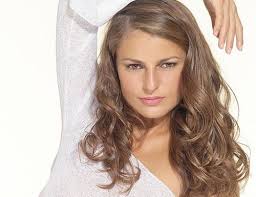 Google y Yahoo deben indemnizar a Loli López