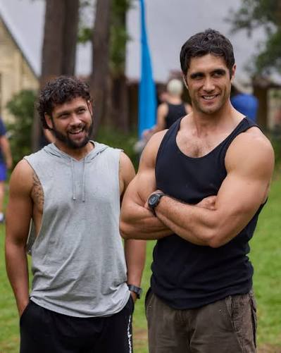 Levi's life hangs in the balance... in the middle of nowhere 😩 Cash and  Mali fight to save him when #HomeAndAway returns Monday August 3 on  @channel7 and @7plus