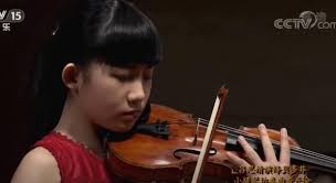 Violinist Chloe Chua performs Otoño Porteño from The Four Seasons of Buenos  Aires