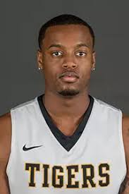 Calvin Harrington's Instagram, Twitter & Facebook