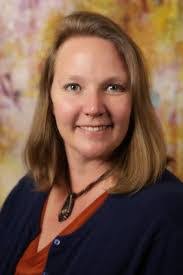 Tara Ewing's Instagram, Twitter & Facebook