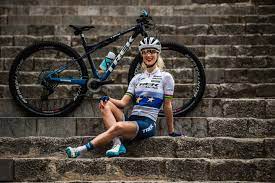She kicked off the 2019 season with a remarkable cyclocross victory at the gp sven nys, beating the reigning cx … Jolanda Neff S Trek Supercaliber For 2020