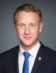 Featured Candidate: CHRIS WARKENTIN, GRANDE PRAIRIE Chris Warkentin was  born in Grande Prairie, Alberta and raised