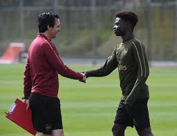 Bukayo saka is arsenal's most important player in 2020! Bukayo Saka Thanks Unai Emery After Signing New Arsenal Contract Nestia