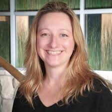 Dr. Annamarie Pond joins DFD Russell Medical Centers in Bridgton