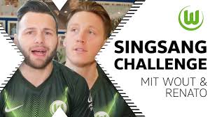 Bekijk alle informatie over w. Wie Gut Singen Wout Weghorst Renato Steffen Singsang Challenge Vfl Wolfsburg Youtube