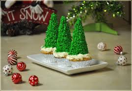I am describing 3 different ways for making the santa hats. Christmas Tree Cupcakes Recipe Mommy S Fabulous Finds