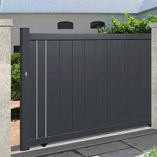 Pin By Marina Barranci On Door Design House Gate Design Sliding Gate Front Gate Design
