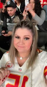 This reaction was so sweet!🥹🥹 GO CHIEFS!!!