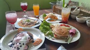 Maybe you would like to learn more about one of these? Uh Strategi Promosi Dan Laporan Usaha Makanan Internasional Quiz Quizizz