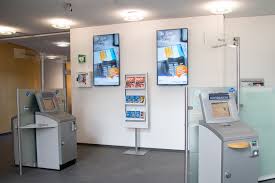 Learn more about the advancements to digital signage and why an agile approach is needed for customers in the financial service industry with insights from at&t business. Digital Signage Smart It Gmbh